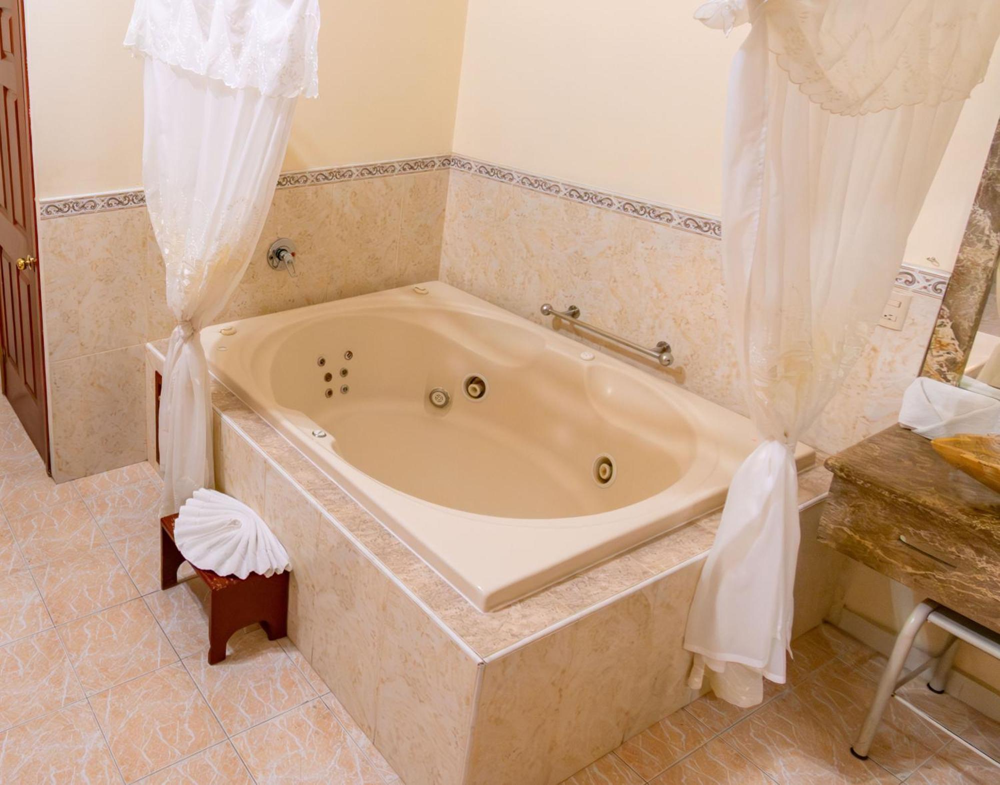 Hotel Casona Misiones Querétaro Buitenkant foto